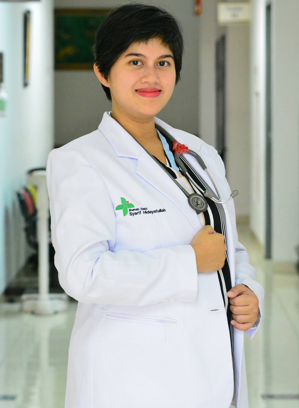 Foto dr. Kartika Juwita, Sp.PD